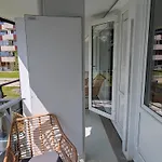 Kavi #7, Pool, Sauna Und Fitness Free, 2-zimmer Lägenhet