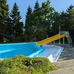 Kavi #7, Pool, Sauna Und Fitness Free, 2-zimmer Lägenhet