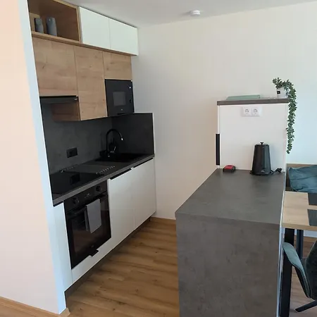 Appartement Kavi #7, Pool, Sauna Und Fitness Free, 2-zimmer *